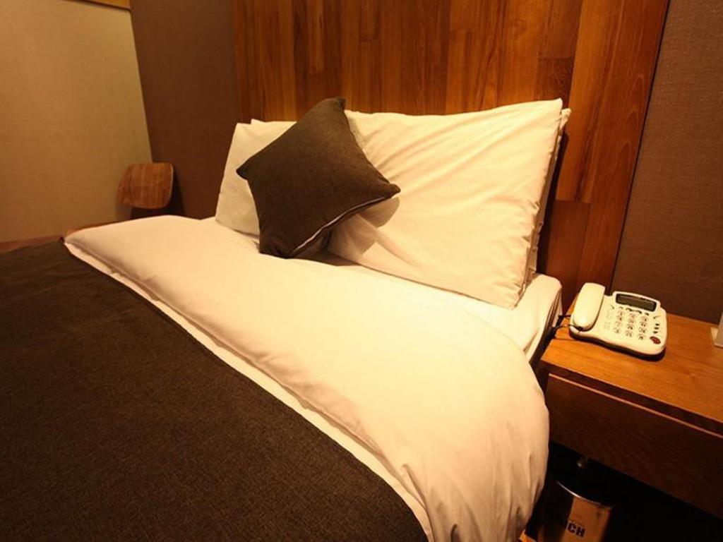 Hotel Rich Kōyō Habitación foto